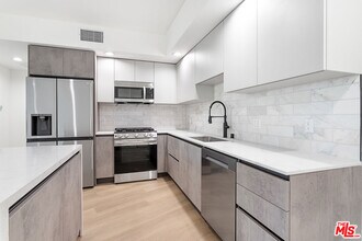 160 Chestnut St in Pasadena, CA - Building Photo - Building Photo