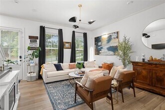 1328 Breezy St SE in Atlanta, GA - Building Photo - Building Photo