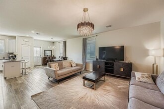 144 Gunther Way in Taylor, TX - Building Photo - Building Photo