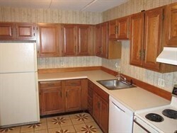 2500 Mystic Valley Pkwy in Medford, MA - Building Photo - Building Photo