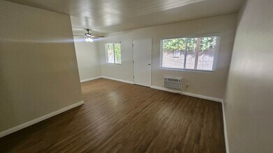 815 Benton Wy, Unit 2 in Los Angeles, CA - Building Photo - Building Photo