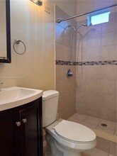 1520 NE 125th St in North Miami, FL - Building Photo - Building Photo