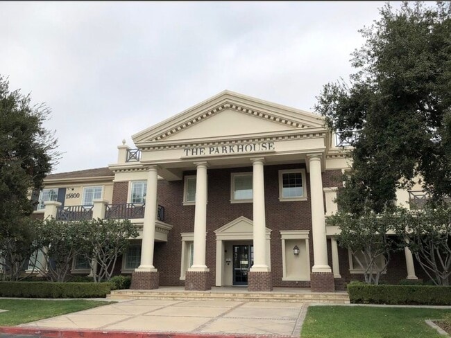 5548 Hartness Court in Fontana, CA - Building Photo - Building Photo