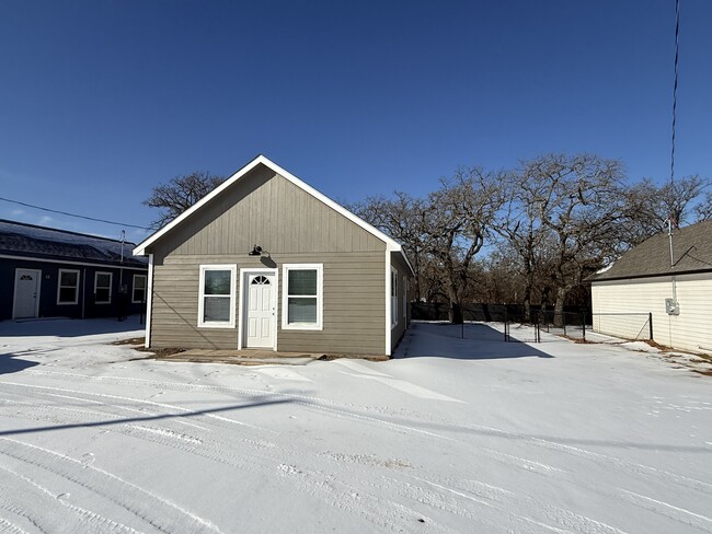 property at 171 Finn Ln