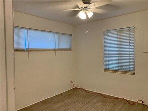 2400 NE 4th St in Pompano Beach, FL - Foto de edificio - Building Photo