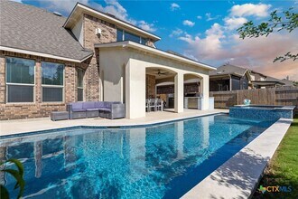 2928 St Paul Rivera in Round Rock, TX - Building Photo - Building Photo