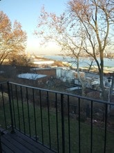 4564 Ohio Ave, Unit Riverton Homes in St. Louis, MO - Foto de edificio - Building Photo