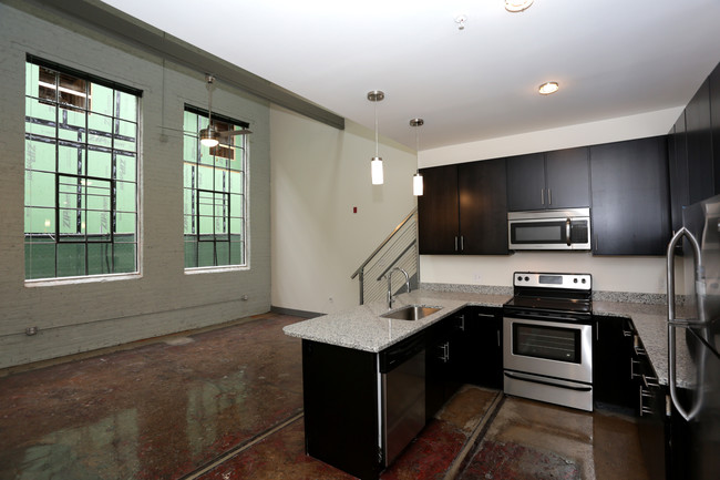 Cary Street Station in Richmond, VA - Building Photo - Interior Photo