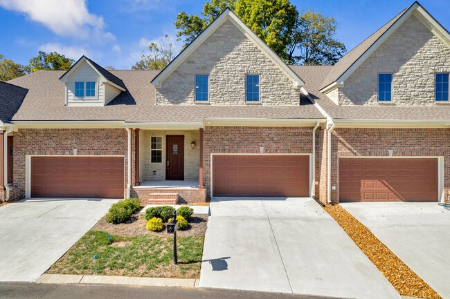 property at 118 Nickolas Cir