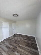 1425 W 31st St in West Palm Beach, FL - Building Photo - Building Photo
