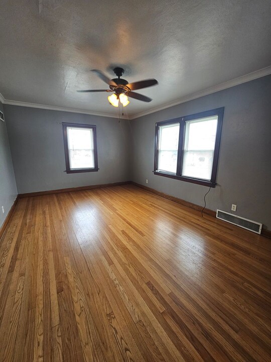 2612 N Harrison St, Unit Unit 4 in Davenport, IA - Building Photo