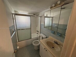 1750 James Ave in Miami Beach, FL - Building Photo - Building Photo