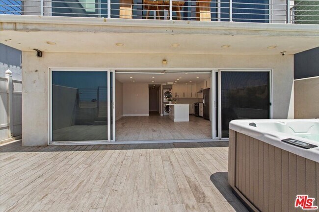 property at 6955 Trolleyway S