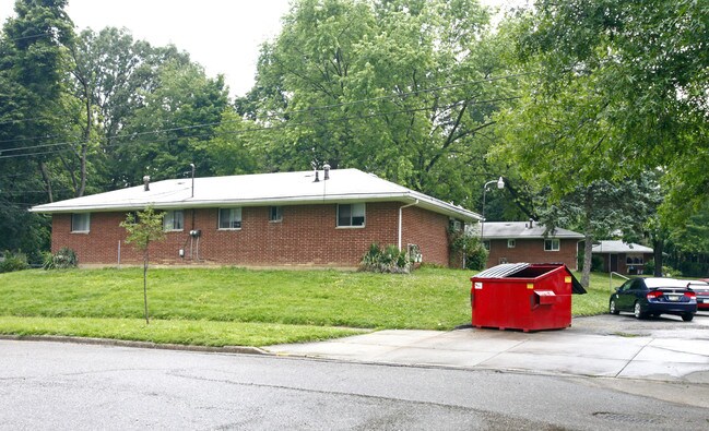 363-383 Ontario St in Akron, OH - Foto de edificio - Building Photo