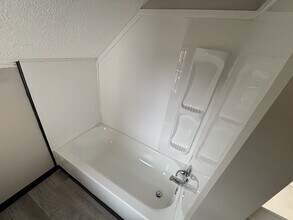 621 Greenfield Ave SW in Canton, OH - Building Photo - Building Photo