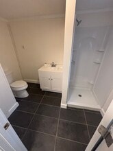 37 Cash St, Unit 37 Cash Street in South Portland, ME - Foto de edificio - Building Photo