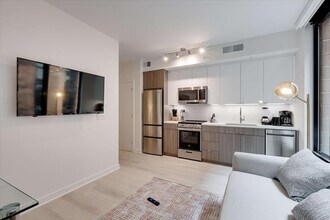 1005 First St NE in Washington, DC - Building Photo - Building Photo