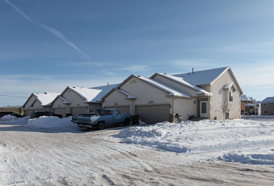 Evergreen Point Townhomes in Ramsey, MN - Building Photo