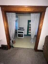 704 Blue Earth St photo'