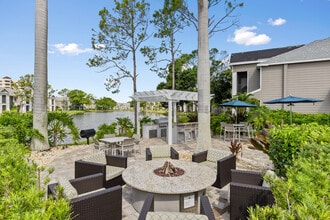 Woodmere Apartments Of Venice in Venice, FL - Foto de edificio - Building Photo