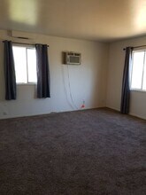 916-918 Lowry St in Moses Lake, WA - Building Photo - Building Photo