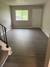 11226 Roxbury Dr in Omaha, NE - Building Photo - Building Photo