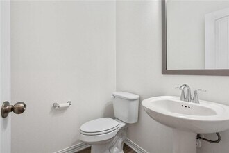 613 Silent Crk Cv in Georgetown, TX - Foto de edificio - Building Photo