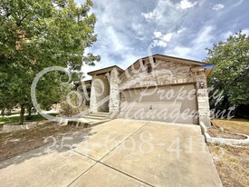 6706 Indian Hawthorne Dr in Killeen, TX - Building Photo