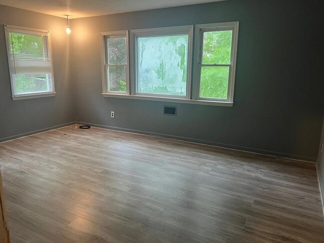 15 Old Field Rd in East Setauket, NY - Building Photo - Building Photo