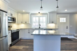 6 Maple Lake Farm Rd in Charlestown, RI - Building Photo - Building Photo