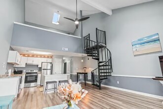 1890 Auburn Ln in Myrtle Beach, SC - Building Photo - Building Photo