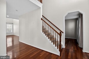 2323 Springdale Ln in Waldorf, MD - Building Photo