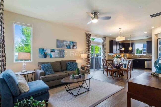 2161 Ulster St in Denver, CO - Building Photo - Building Photo