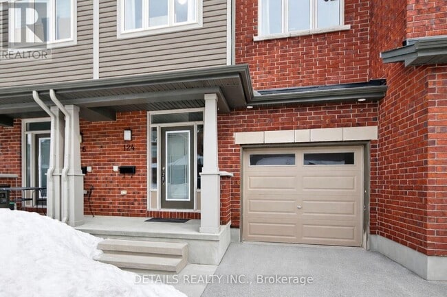 124 Overberg Way in Ottawa, ON - Building Photo - Building Photo