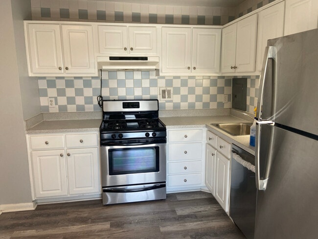 property at 8830 Piney Branch Rd