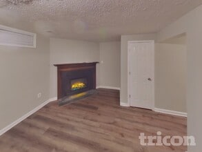 2551 Log Mill Ct in Crofton, MD - Building Photo - Building Photo