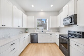 15109 Casbah Dr, Unit SI ID1470532P in Pflugerville, TX - Foto de edificio - Building Photo