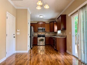 422 Jamestown Ave in Fayetteville, NC - Building Photo - Building Photo