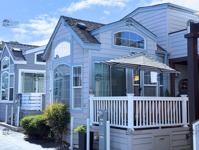 property at 1624 N Coast Hwy 101