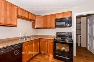 9301 Lillian Ln in Thornton, CO - Building Photo - Building Photo