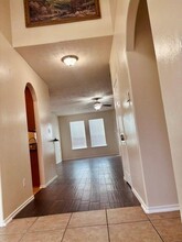 6834 Pheasant Oak Dr in Houston, TX - Building Photo - Building Photo