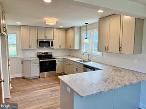 330 Gilbertsville Rd in Gilbertsville, PA - Building Photo - Building Photo