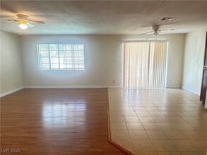 2828 Merritt Ave in Las Vegas, NV - Building Photo - Building Photo