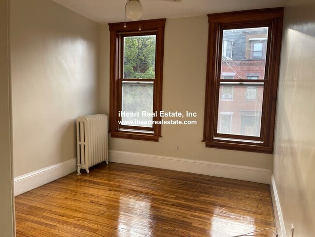 338 K St, Unit 1