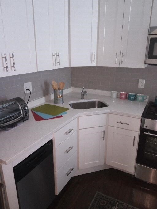 9 Albemarle Ct, Unit 2 in Boston, MA - Building Photo