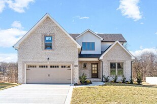 228 Bluebriar Ter in Clarksville, TN - Building Photo