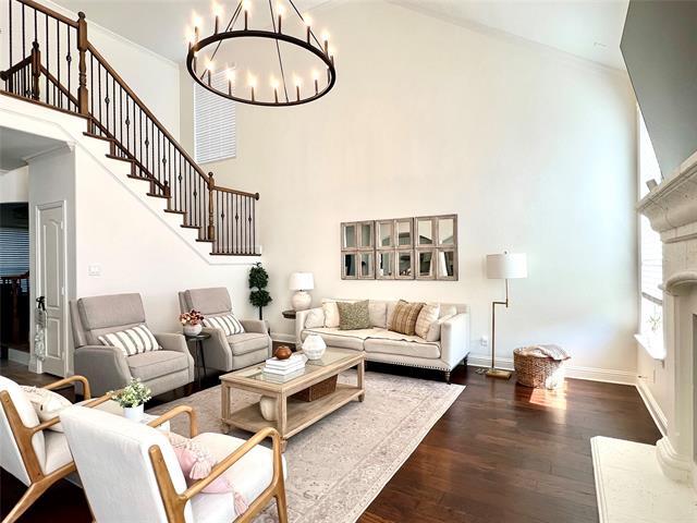 property at 607 Sante Fe Dr