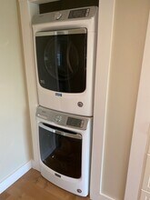 10 Willow Ct, Unit 1 in Arlington, MA - Foto de edificio - Building Photo
