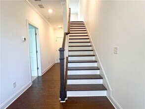 6605 Beacon Dr in Sandy Springs, GA - Building Photo - Building Photo