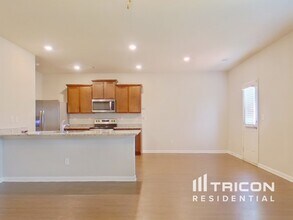 4822 Moccasin Ct in Douglasville, GA - Foto de edificio - Building Photo